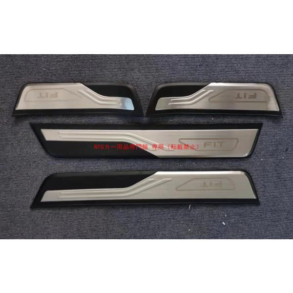 ドアシルプレート（スカッフプレート） ホンダ Jazz/FIT 2020-2021 専用 Door ...