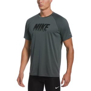 【スイムウエア】NIKE(ナイキ) Dri-FIT サンセットロゴ ショートスリーブ ハイドロガード...