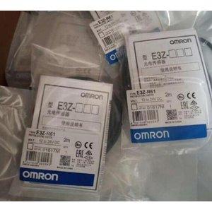 新品　OMRON オムロン E3Z-R61　 アンプ内蔵形光電センサ　10個セット