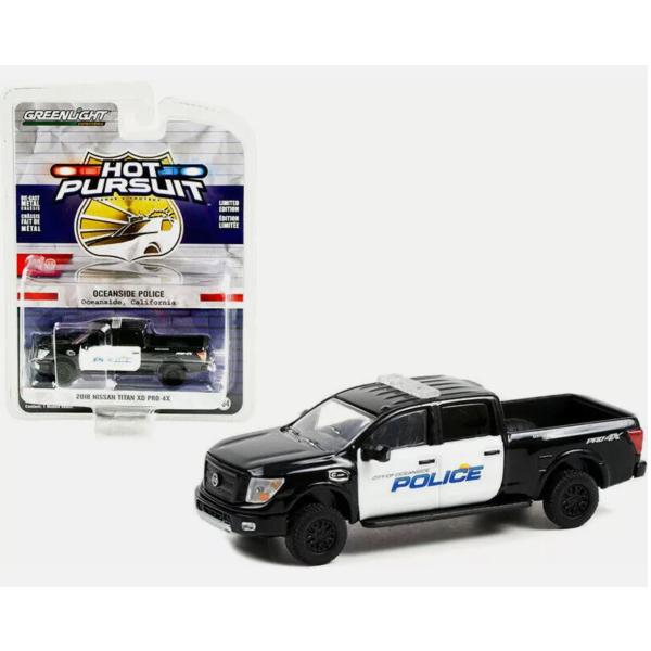 グリーンライト 1/64  日産 タイタン XD ピックアップ カリフォルニア 沿岸警察 Green...