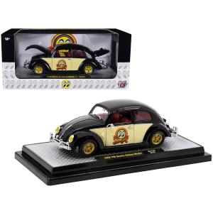 M2マシーン フォルクスワーゲン・バン \"2025 イヤーオブザ・スネーク\" M2 Machines 1:64 1960 Volkswagen Delivery Van “2025 Year Of