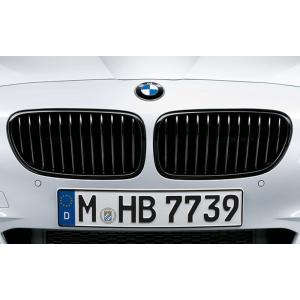 美品　BMW M5純正グリル　F10/F11用 BMW F10 F11 5シリーズ用 Mパフォーマンスタイプ 艶有ブラック