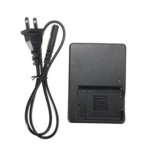 新品 Canon EOS Kiss X4 X5 X6i X7i LP-E8 バッテリー 充電器 LC-E8