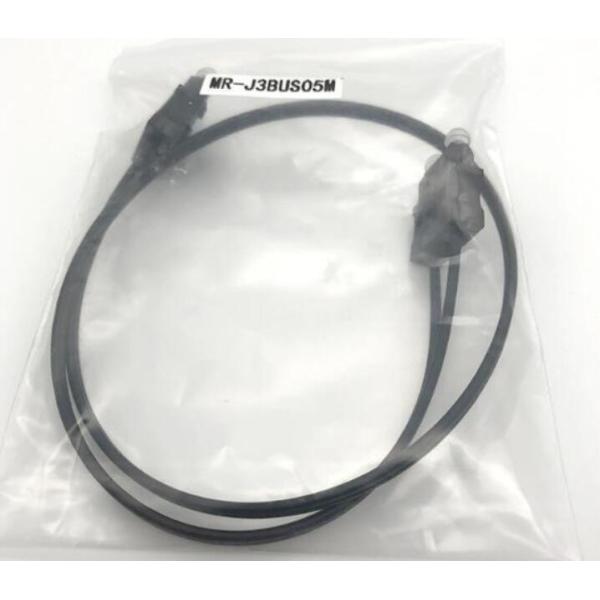 新品　三菱電機 交換用 SSCNETIIIケーブル MR-J3BUS05M