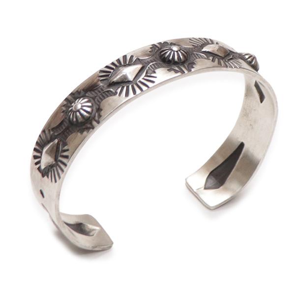 エルヴィラ・ビル【Elvira Bill】NAVAJO 110299 バングル シルバーアクセサリー...