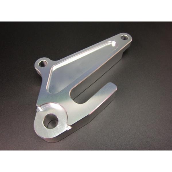 エイプ50 100 純正フロントフォーク用キャリパーサポート