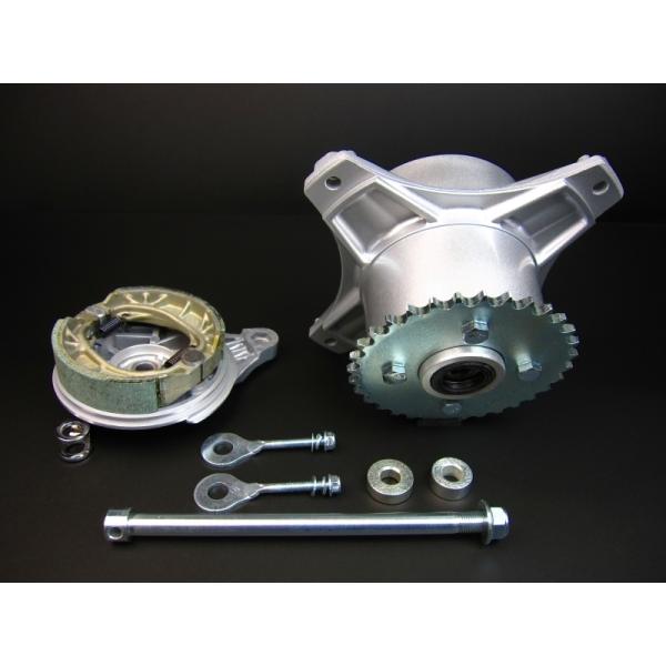 ダックス(DAX) シャリー リアブレーキハブ 4本スポーク 30Tスプロケット付属