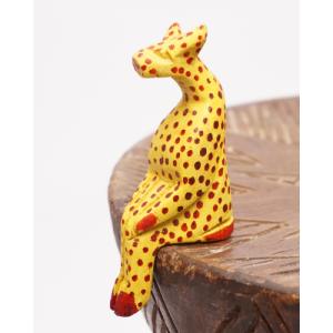 アフリカ　ケニア　お座り　アニマル　カラー　Sサイズ　ヒョウ　豹　チーター　木彫り　置き物