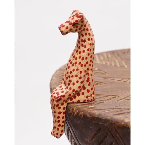 アフリカ　ケニア　お座り　アニマル　Sサイズ　ヒョウ　豹　チーター　木彫り　置き物