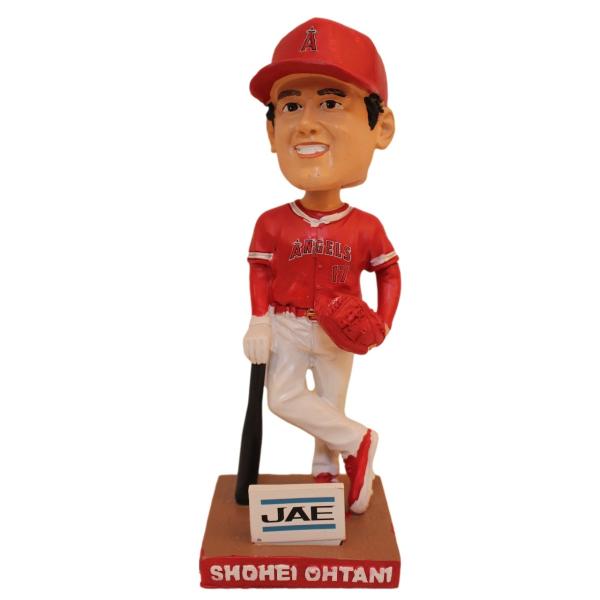 大谷翔平選手  　ボブルヘッド　フィギュア　2022年4月8日　限定配布品　コレクターズアイテム ロ...