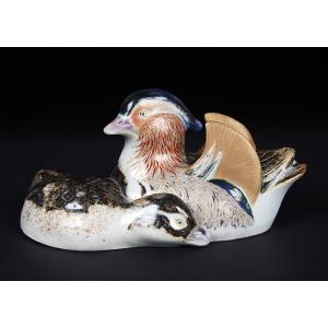 清水六兵衛作　陶器製添景「鴛鴦」