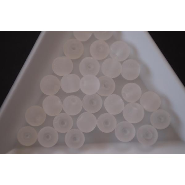 ビーズ　6mm　ガラス　ホワイト　艶消しラウンドガラス　30個　　GL7081922-30　＃509