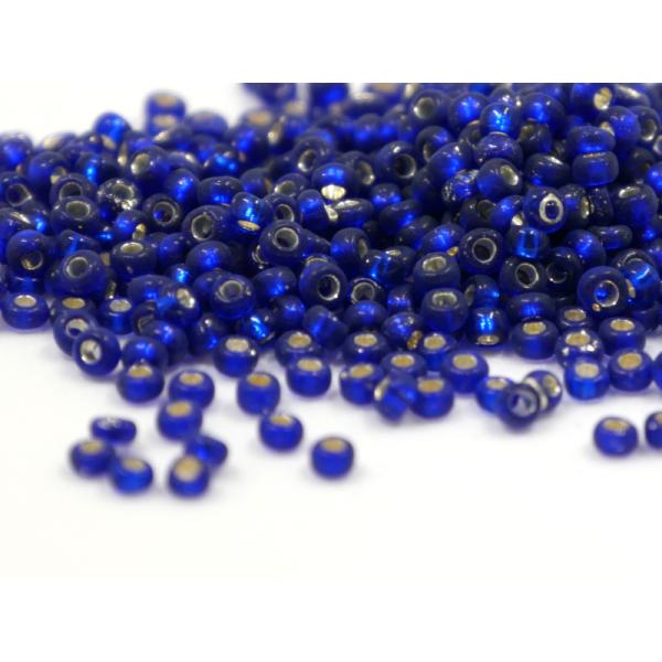 シードビーズ　メタリックブルー　2×1.5mm　　　　#w-67