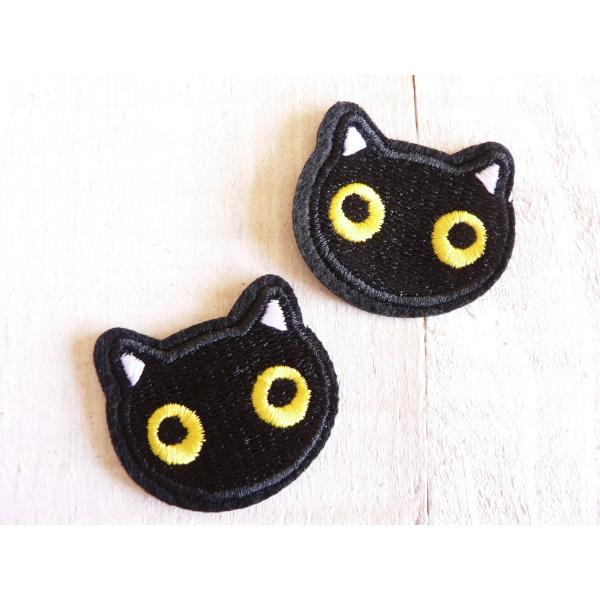 ワッペン　2枚　黒猫　ネコ　子猫　アイロンワッペン　こねこちゃん　猫　　　#1239
