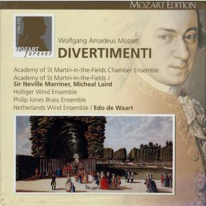 モーツァルト：ディヴェルティメント全集　Ｍ�