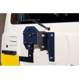 ジムニー エクステリア スペアタイヤ移動ブラケット 斜め上げ