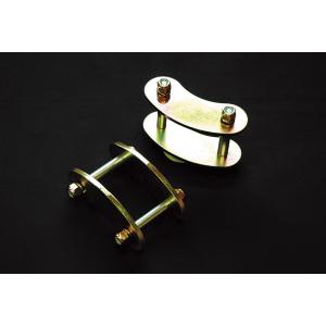ジムニーJA11　JB31 ロック用　幅広　シャックル　フモンオート　ジュラコン シャックルブッシュ 4個セット スズキ ジムニー JA11 ジュラコン製 13π