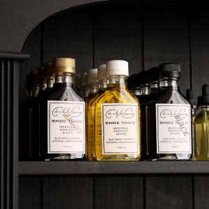 クリストフ ポーニー シュートニック　CHRISTOPHE POURNY