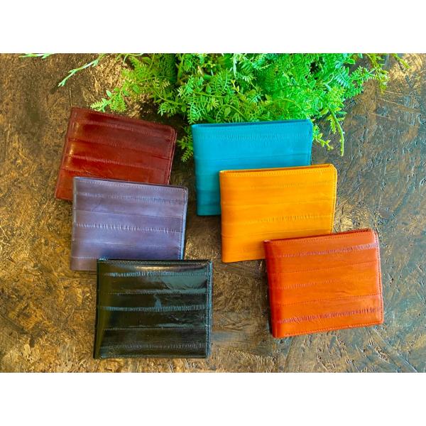 ラッピング無料　本革　メンズ　うなぎの革　イールスキン　二つ折り財布