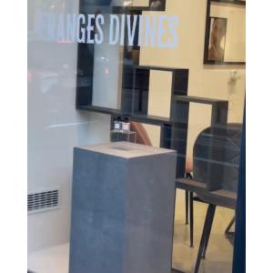 ストーン調 ディスプレイボックス 展示台 飾り台 モルタル調 職人手作り 一点物 幅25cm×高さ1...