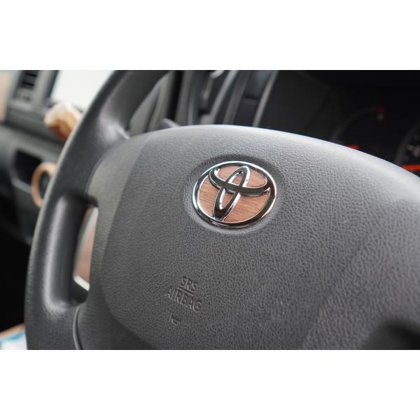 トヨタ車 ウォールナット ステアリング エンブレムシール リアルウッド 天然木 ハンドル 突板