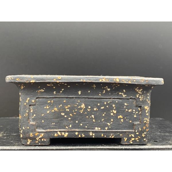 二代平安東福寺 黒梨皮泥長方外縁窓付切足鉢 3.5号(10cm)