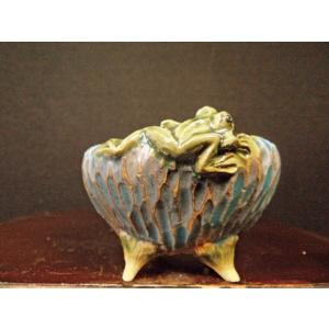 堀江美功 辰砂釉丸外縁三足鉢 2.5号(7cm) : 鉢や 暮路空 - 通販