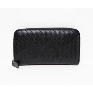BOTTEGA VENETA（ボッテガ・ヴェネタ） イントレチャート 二つ折り