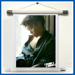 送料無料☆SHINee　JONGHYUN 　ジョンヒョン　28ｃｍ×31ｃｍ　タペストリー(mini...