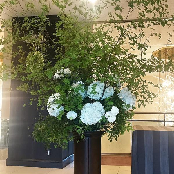 ※千葉限定　　スタンド花【ウッドスタンド屋内専用お祝い花】開店祝い 開業祝い 生花