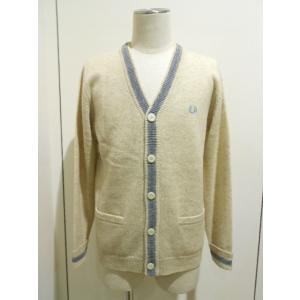 FRED PERRY（フレッドペリー） V-Neck Cardigan (F3078/29