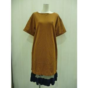 FRED PERRY(フレッド・ペリー)　レディース　ワンピース Flare Hem Dress 　（CAMEL×ネイビー）（F8516/27)｜brains-mart