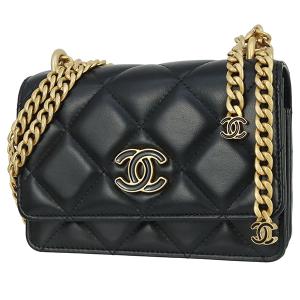 CHANEL（シャネル） ミニチェーンウォレット マトラッセ ラムスキン
