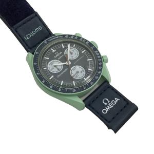 中古A スウォッチ オメガ コラボ 腕時計 Swatch Omega MoonSwatch スピードマスター バイオセラミック ムーンスウォッチ ミッション オン アース 148709｜brand-kirara