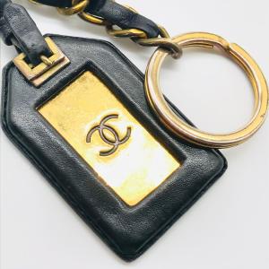 CHANEL シャネル ココマーク ネーム プレート キーリング キーホルダー ブラック ゴールド 94 A M11165｜brand-msfam555