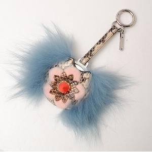 新品・未使用品） フェンディ FENDI 苺 イチゴ ストロベリー バッグ