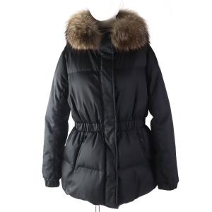 良品△MONCLER モンクレール FATSIALFUR フォックスファー・フード・ロゴパッチ付き ダウンジャケット ブラック 4 正規品 レディース｜brand-td-store