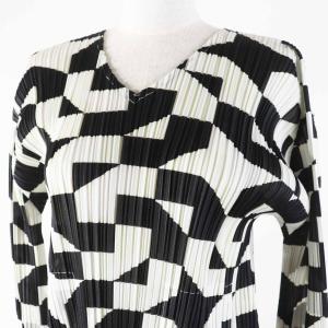 極美品◎PLEATS PLEASE プリーツプ...の詳細画像1