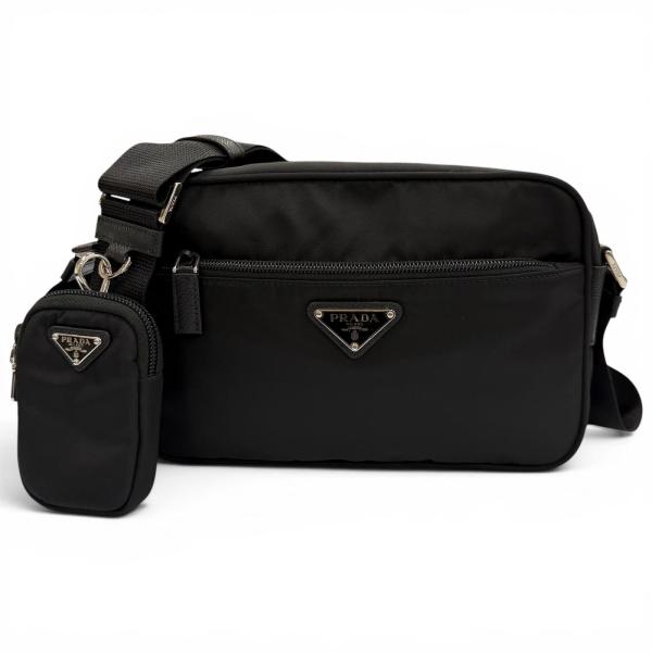 美品▼PRADA プラダ 1BC167 ナイロン Re-Nylon トライアングルロゴ 三角プレート...