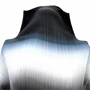 極美品△PLEATS PLEASE プリーツプ...の詳細画像1