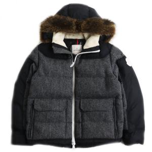 美品○MONCLER GRENOBLE モンクレールグルノーブル 2023年製 美品○MONCLER GRENOBLE モンクレールグルノーブル 2023年製