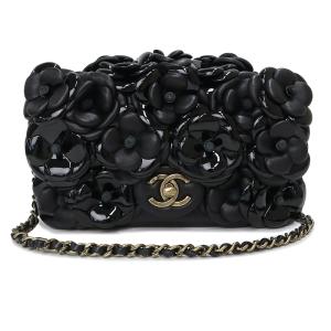 （美品）シャネル CHANEL ココマーク マトラッセ 20 ミニ カメリア チェーン ショルダーバッグ ラムスキン パテントレザー 黒 アンティークゴールド金具 A92786