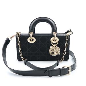 (未使用 展示品)Dior ディオール M061...の商品画像