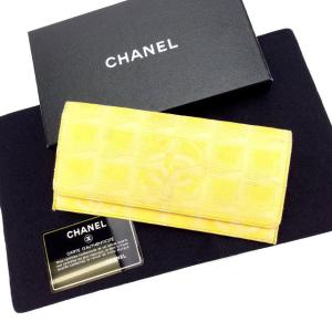 CHANEL（シャネル） 財布 ニュートラベルライン ナイロンキャンバス