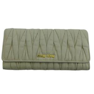 【30％OFF★SUMMER SALE】ミュウミュウ MIUMIU 長財布 マトラッセ ベージュ レディース 中古