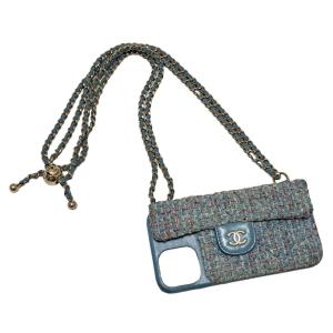 美品シャネル iPhone15Pro タイムレスクラシックライン フォンケース