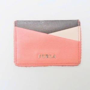 フルラ FURLA カードケース - 訳あり ピンク×黒×ライトピンク レザー  値下げ 20240421｜brandear