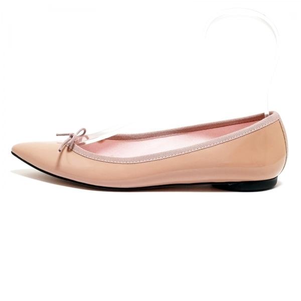 レペット repetto フラットシューズ 38 レディース - ベージュ リボン エナメル（レザー...