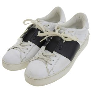 VALENTINO（ヴァレンティノ） 超美品 現行ロゴ レアアイテム