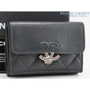 CHANEL（シャネル） 美品 シェブロン Vステッチ ココマーク スモール